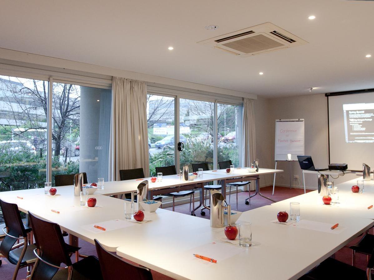 Punthill Burwood Aparthotel Exterior foto