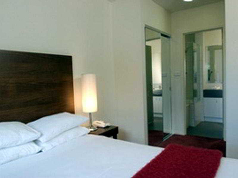 Punthill Burwood Aparthotel Exterior foto