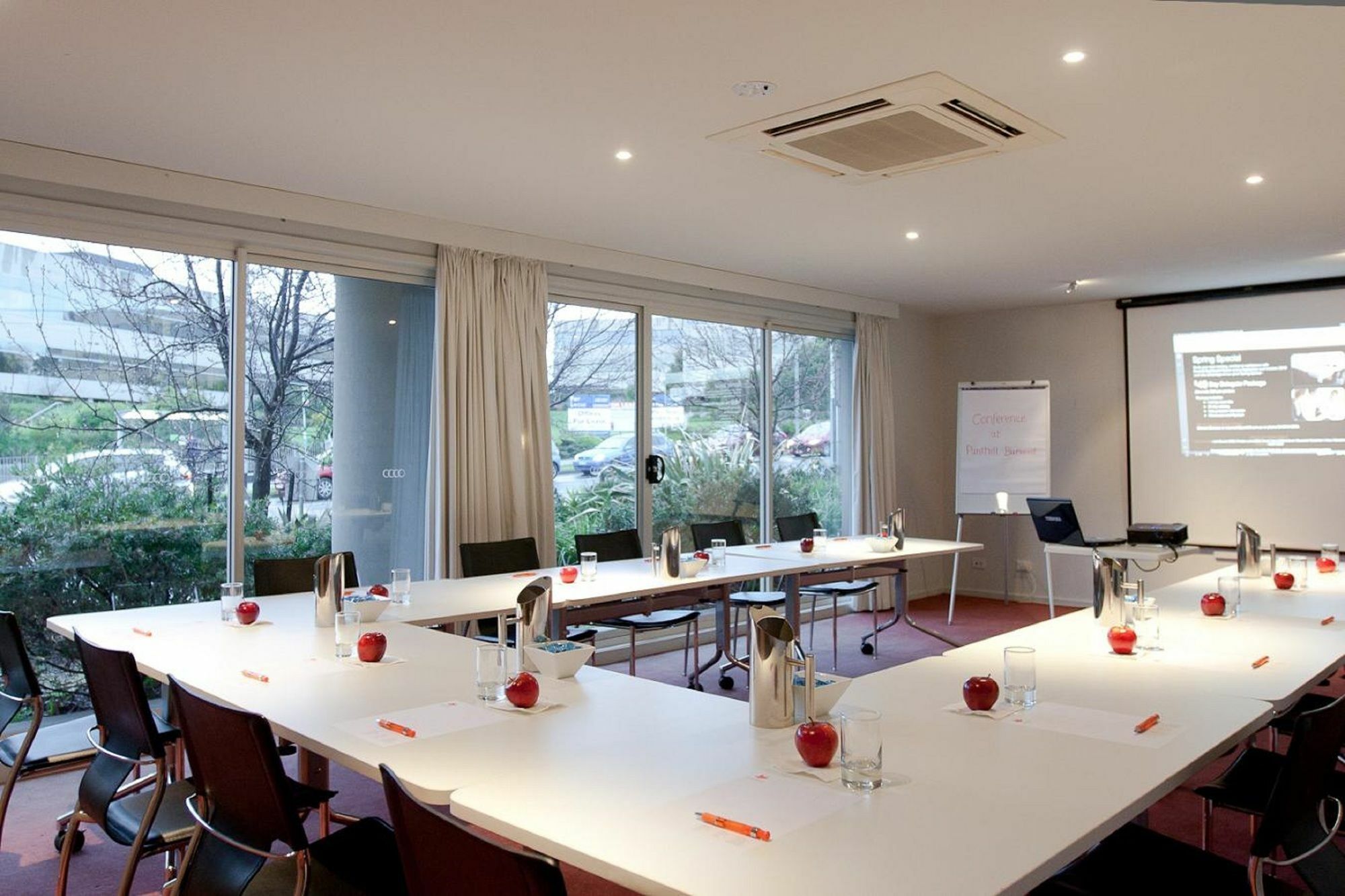Punthill Burwood Aparthotel Exterior foto