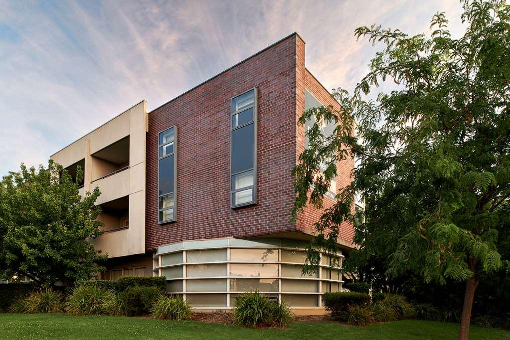 Punthill Burwood Aparthotel Exterior foto